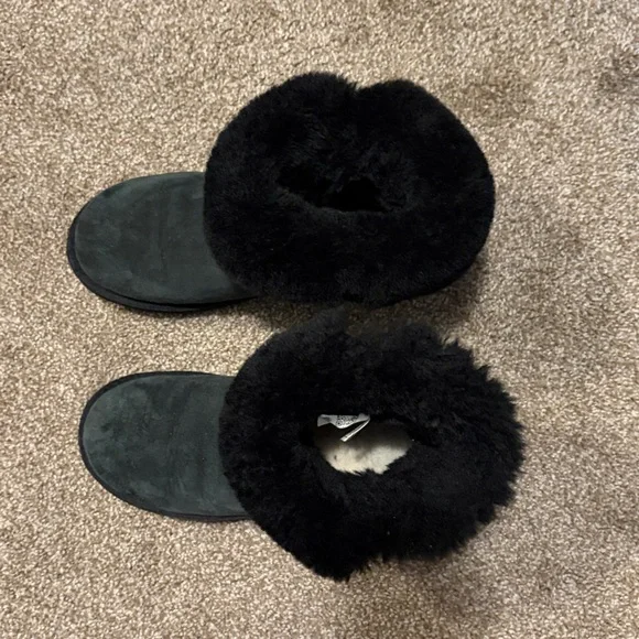 UGG Bailey Bling Boots - Picture 4 of 11